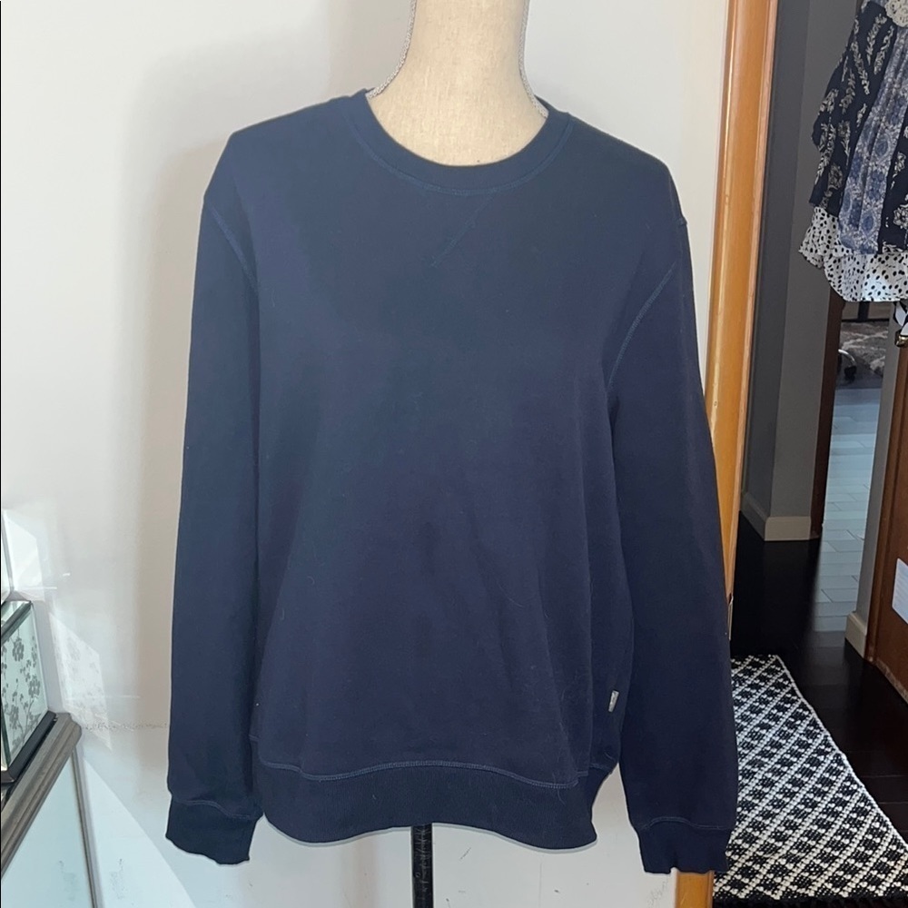 Eddie Bauer Blue Crewneck Sweater w/ Textured Knit size Large.  Fleece lined
